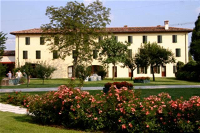 Villa Agriturismo Fossa Mala Fiume Veneto Exterior foto